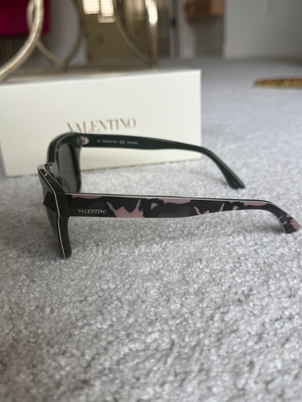 Valentino Rock Stud Sunglasses with case and box MSRP $515 - Picture 8 of 11